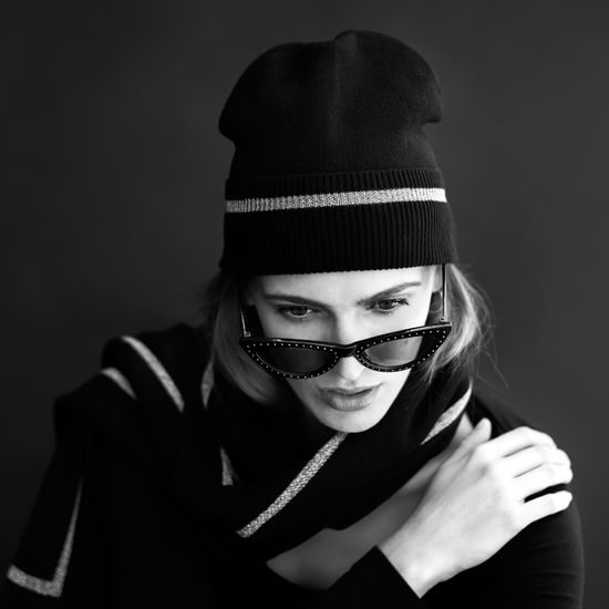 Komplet Gold stripe černý