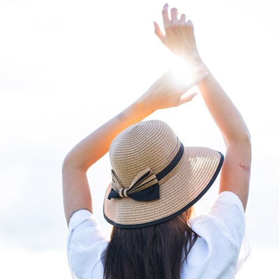 Velmi slušivý klobouk