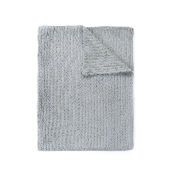 Zelená pletená šála