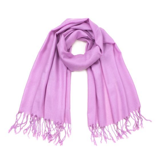 Jednoduchý hnědý šál s třásněmi