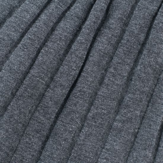 Jednoduchá šedá čepice