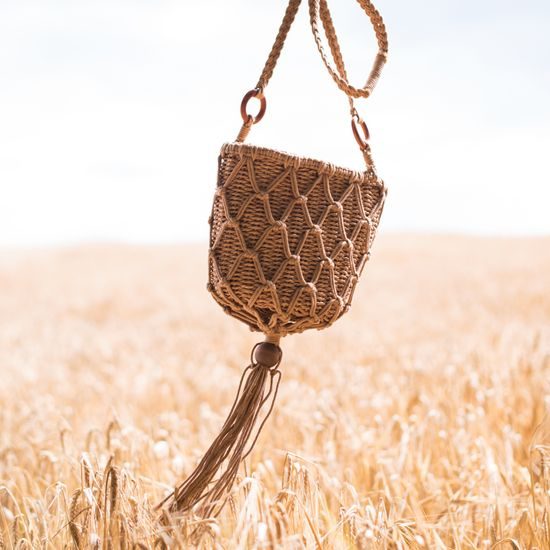 Letní proutěná taška