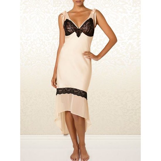 Luxusní noční košile Britney Spears Intimate Amaryllis