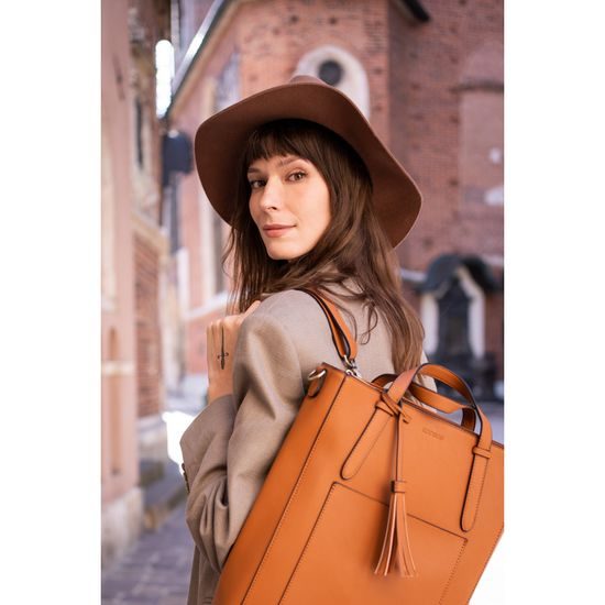 Podzimní dámský klobouk černý