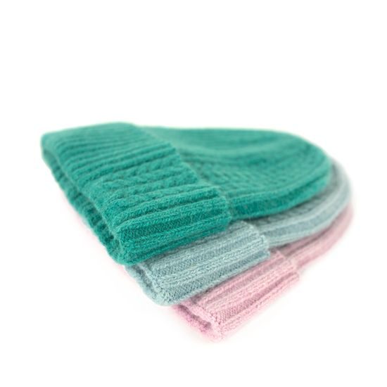 Teplá čepice na zimu světle modrá