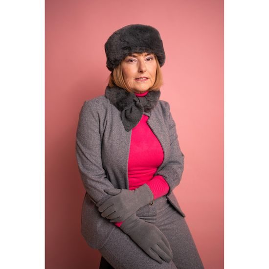 Čepice a límec - šedá