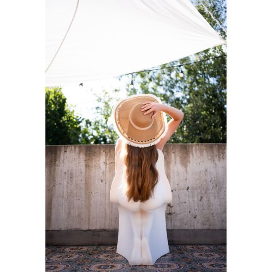 Vzdušný lehký klobouk se stuhou