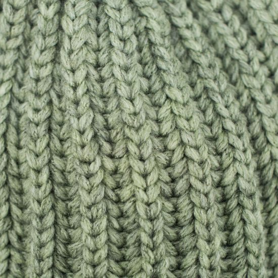 Zimní hrubá čepice černá