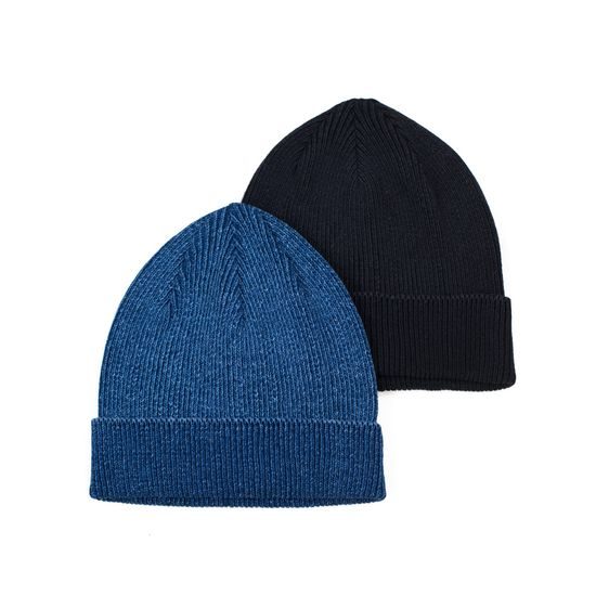 Modrá žebrovaná čepice