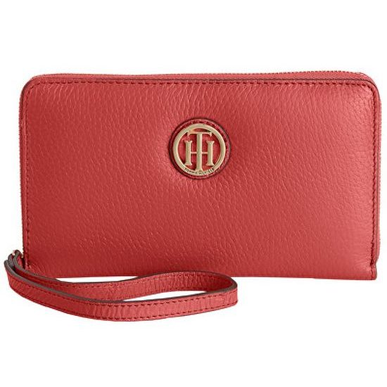 Elegantní červená dámská peněženka Tommy Hilfiger Pebble Leather Carryall  Wristlet | Tommy Hilfiger | dámské peněženky | peněženky, Doplňky |  Perfektní Prádlo.cz | Pohodlné noční prádlo, župany a spodní prádlo pro Váš  perfektní den!