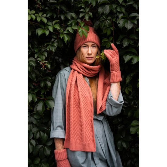 Čepice, rukavice, šála - špinavě růžová