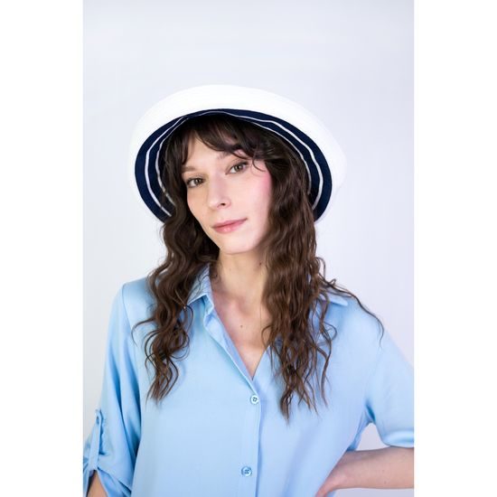 Lehký plátěný klobouk