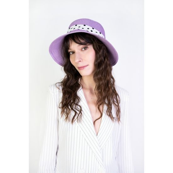 Lehký a vzdušný klobouk