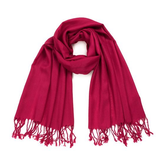 Jednoduchý hnědý šál s třásněmi