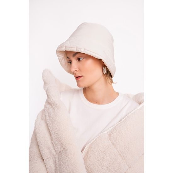 Zimní klobouk - ecru