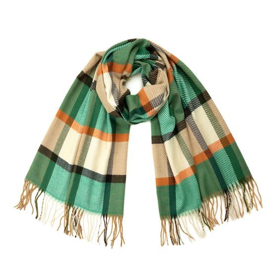 Klasická zimní šála s károvaným motivem