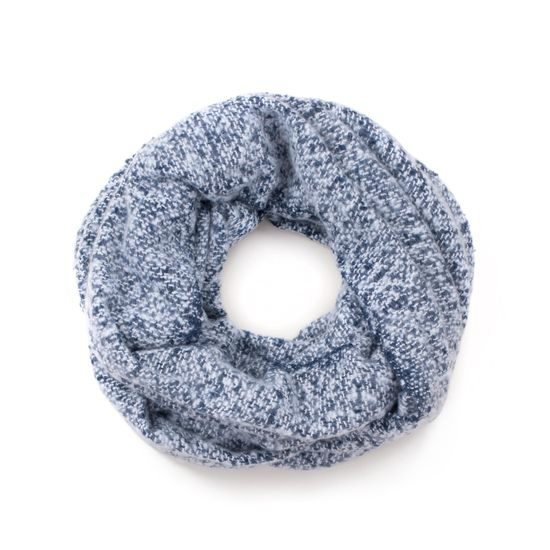 Černobílý teplý šál