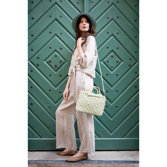 Lehký a vzdušný klobouk