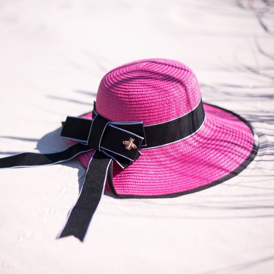 Velmi slušivý klobouk