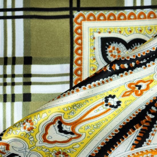 Klasický šátek s elegantními motivy - oranžový