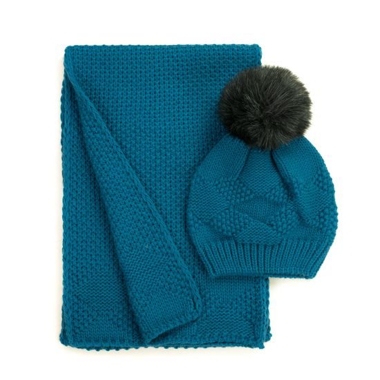 Sada čepice se šálou fialová