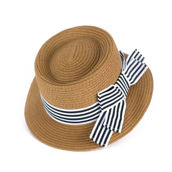 Klobouk s pruhovanou mašlí