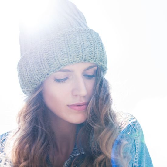 Zimní hrubá čepice černá