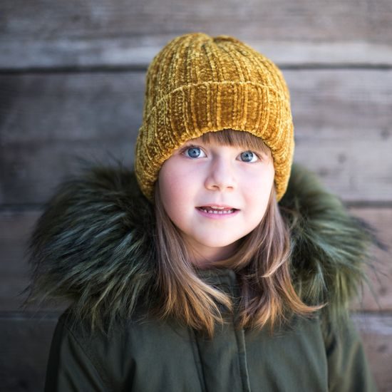 Dětská teplá zimní čepice fialová