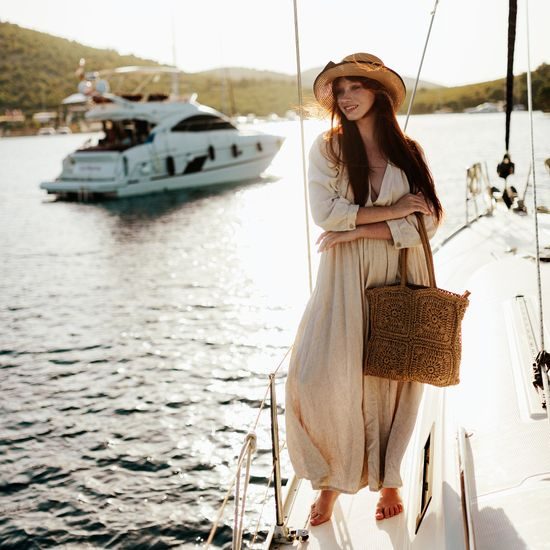 Klobouk se širokým lemem