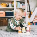 BIGJIGS BABY MOTORICKÁ NASAZOVACÍ HRAČKA LIŠKA A KRÁLÍČEK