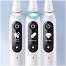 IO7 SERIES WH ALABASTER KARTÁČEK ORAL-B