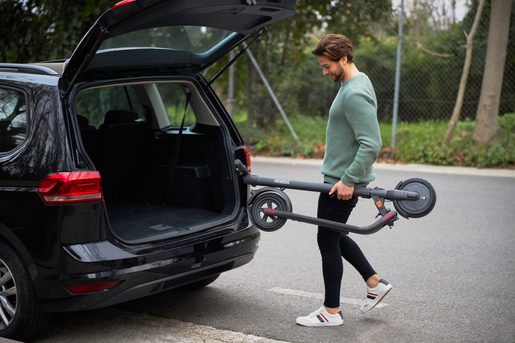 NINEBOT KICKSCOOTER E22E BY SEGWAY - ELEKTRICKÁ KOLOBĚŽKA