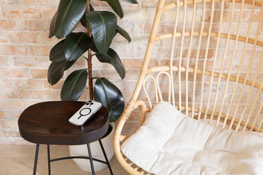 GEAR4 SANTA CRUZ SNAP KRYT IPHONE 14 PRO MAX ČERNÝ