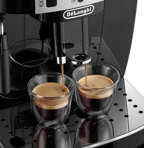 DELONGHI MAGNIFICA S ECAM 22.115.B - AUTOMATICKÝ KÁVOVAR