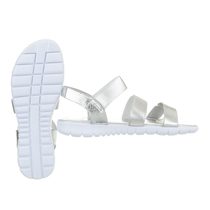 Stříbrné sandálky