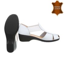 Biele kožené sandále
