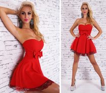 Krátké dámské šaty červené