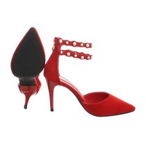 Červené sandálky na podpatku