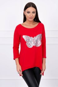 Červené tričko s motýlem