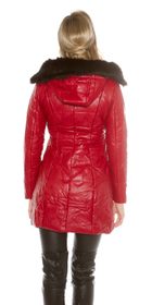 Červená zimná bunda