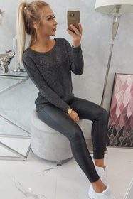 Elegantný dámsky sveter