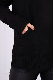 Čierny dámsky sveter