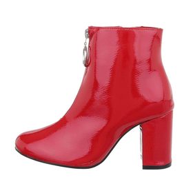 Červené členkové topánky