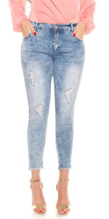 Trendy džínsy pre plnoštíhle