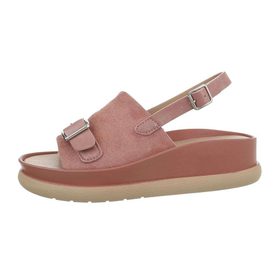 Růžové letní sandály