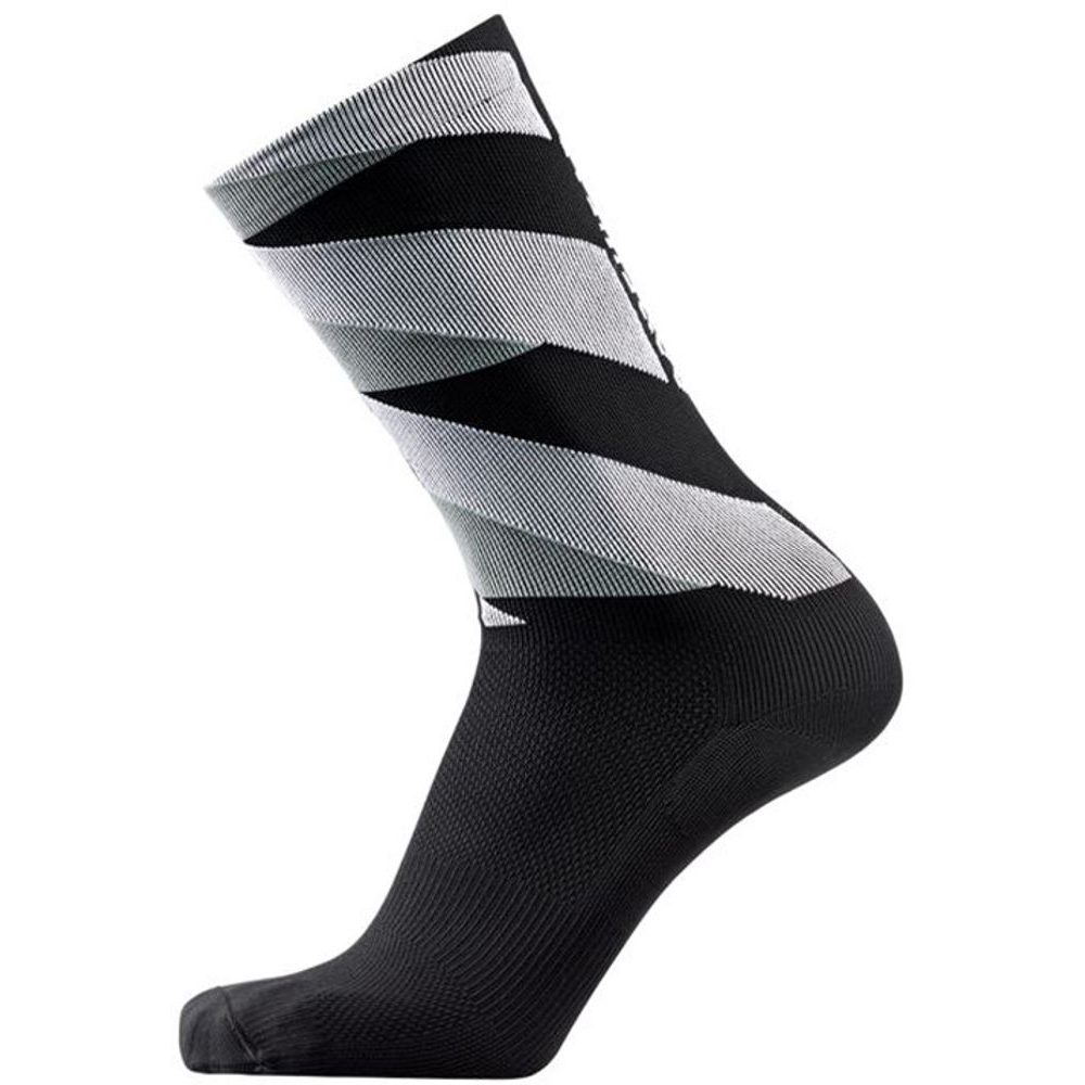 Essential Signal Socks black/white