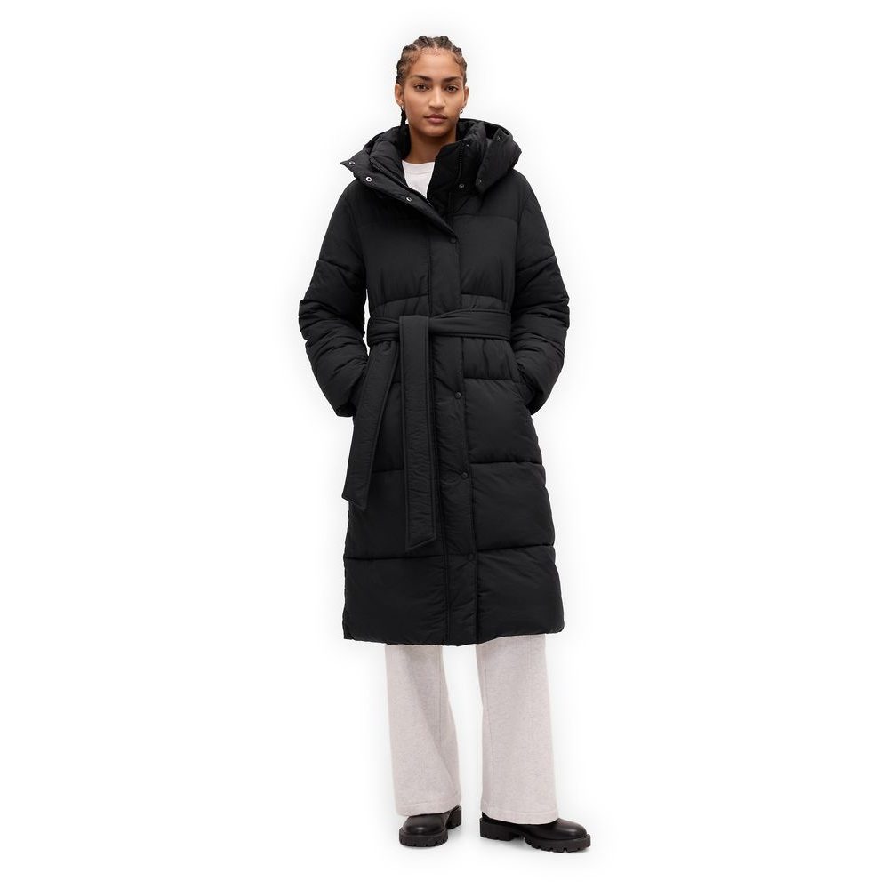 843303-01 Prošívaný kabát s páskem Černá