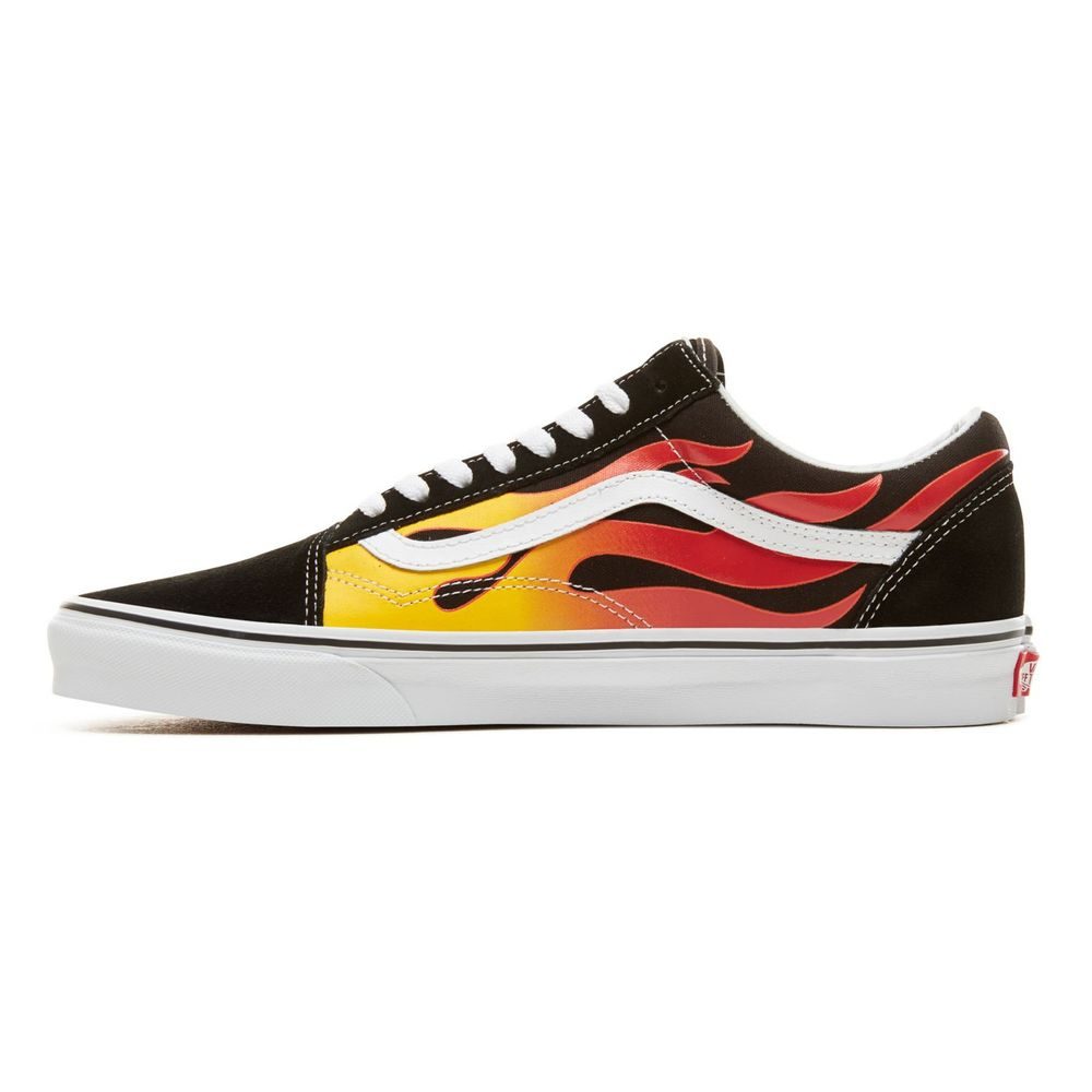 Outdoorweb.eu - UA OLD SKOOL (FLAME), BLACK/BLACK/TR WHT