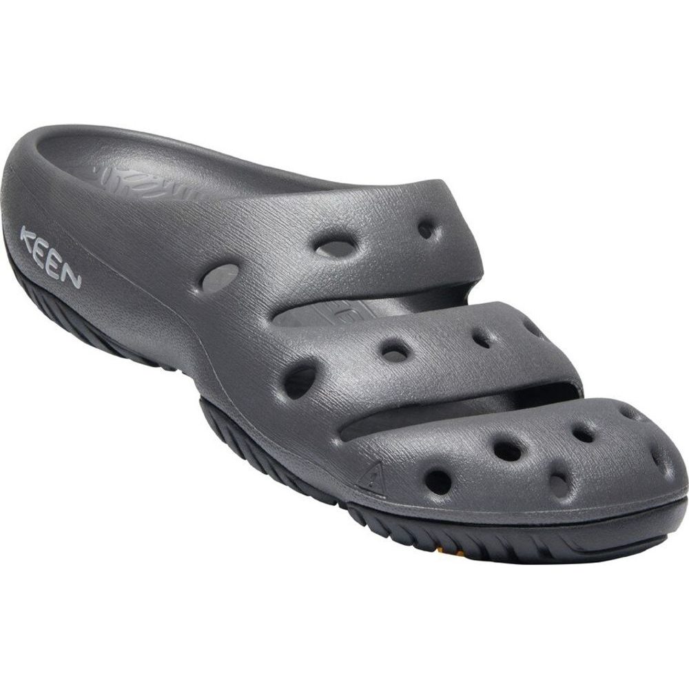 YOGUI MAN magnet/black