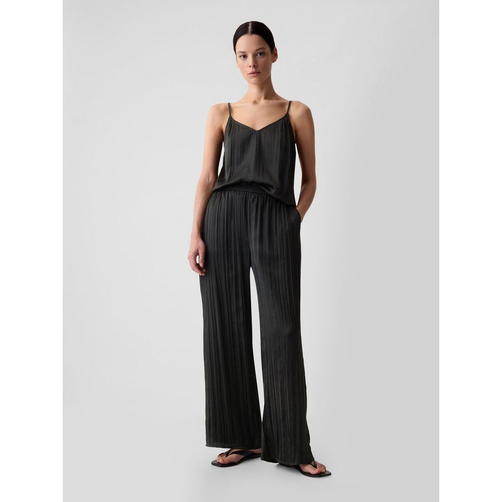 Kalhoty z mačkaného saténu Černá